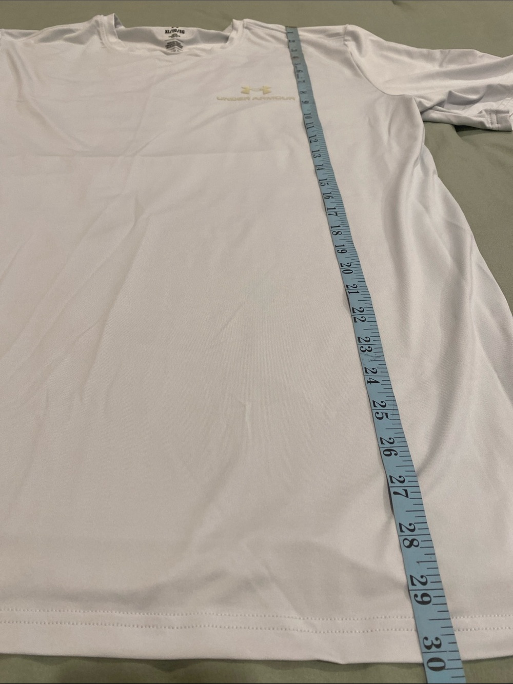 Under Armour White/Light Gray Short-Sleeve Athletic Tee - Picture 8 of 8